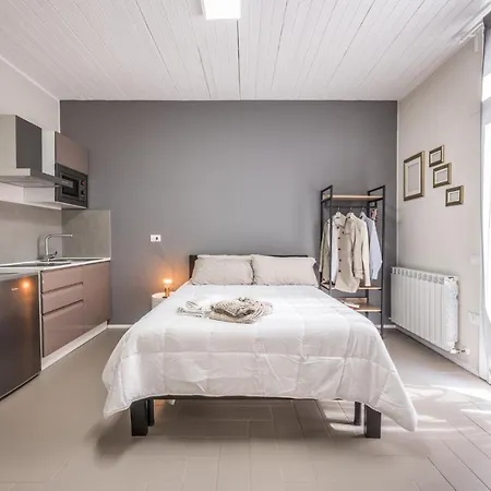 649 Mono Con Terrazzo * Modena