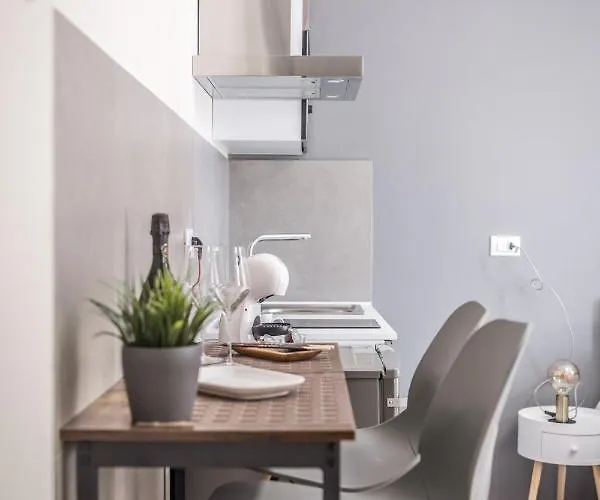 649 Mono Con Terrazzo Daire