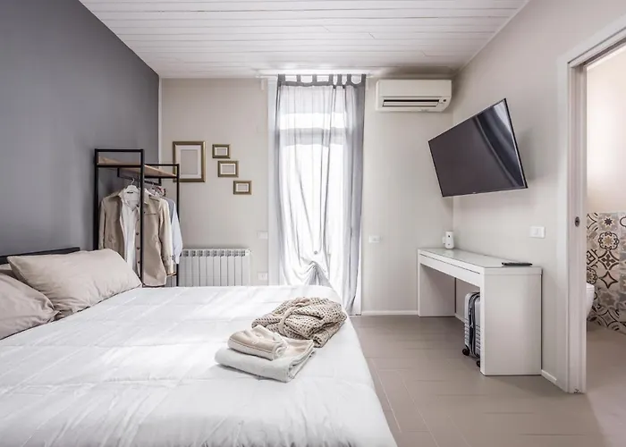 649 Mono Con Terrazzo Διαμέρισμα *