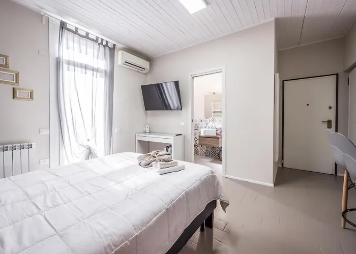 649 Mono Con Terrazzo Modena