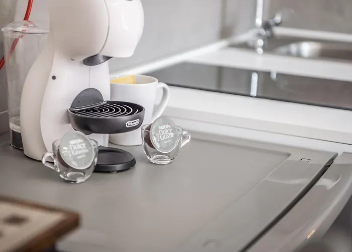 649 Mono Con Terrazzo Μόντενα