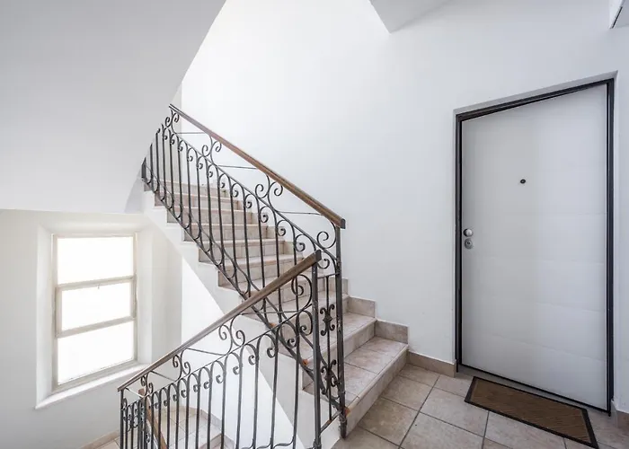 Daire 649 Mono Con Terrazzo *